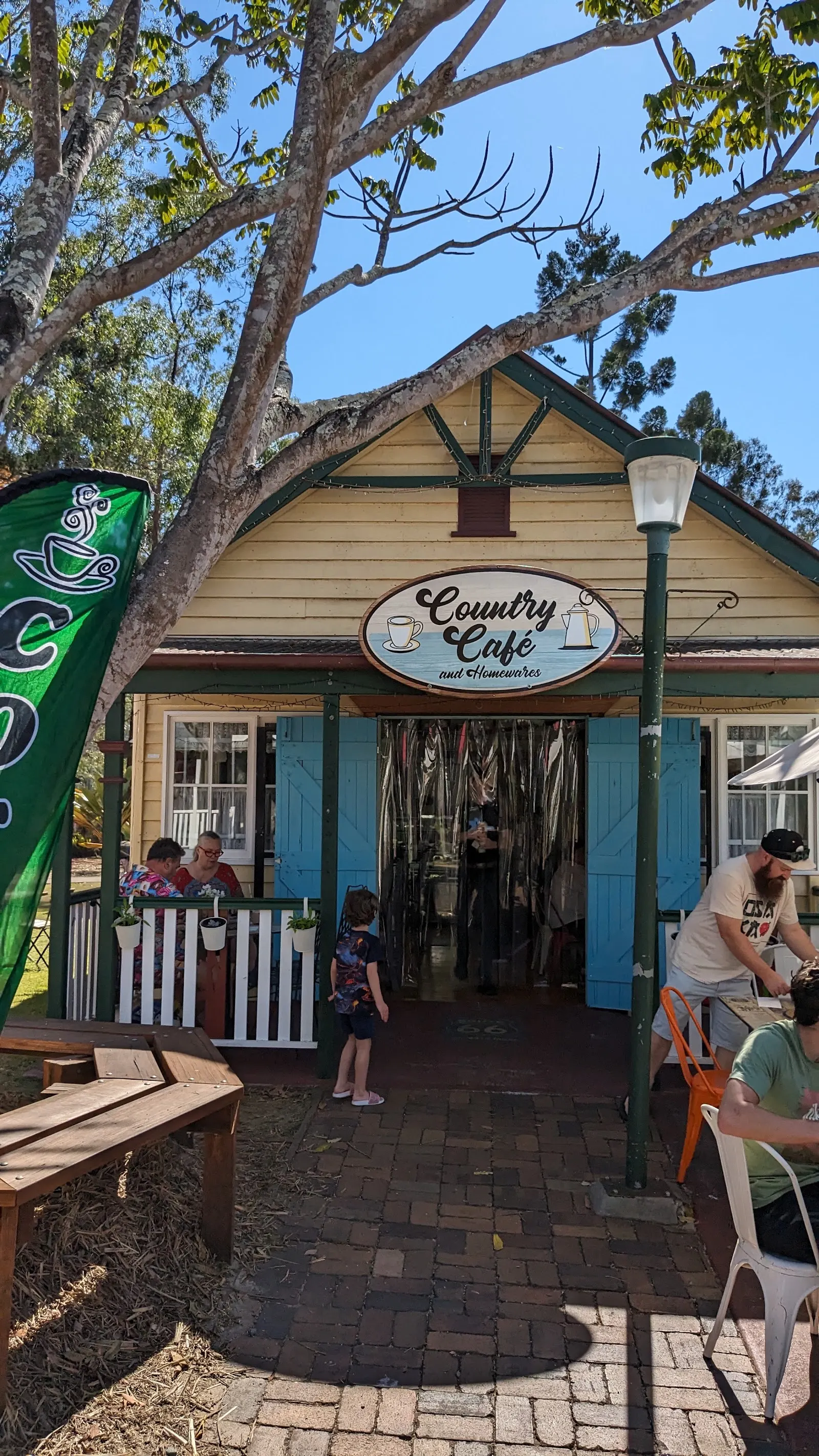 Country Cafe and Homewares