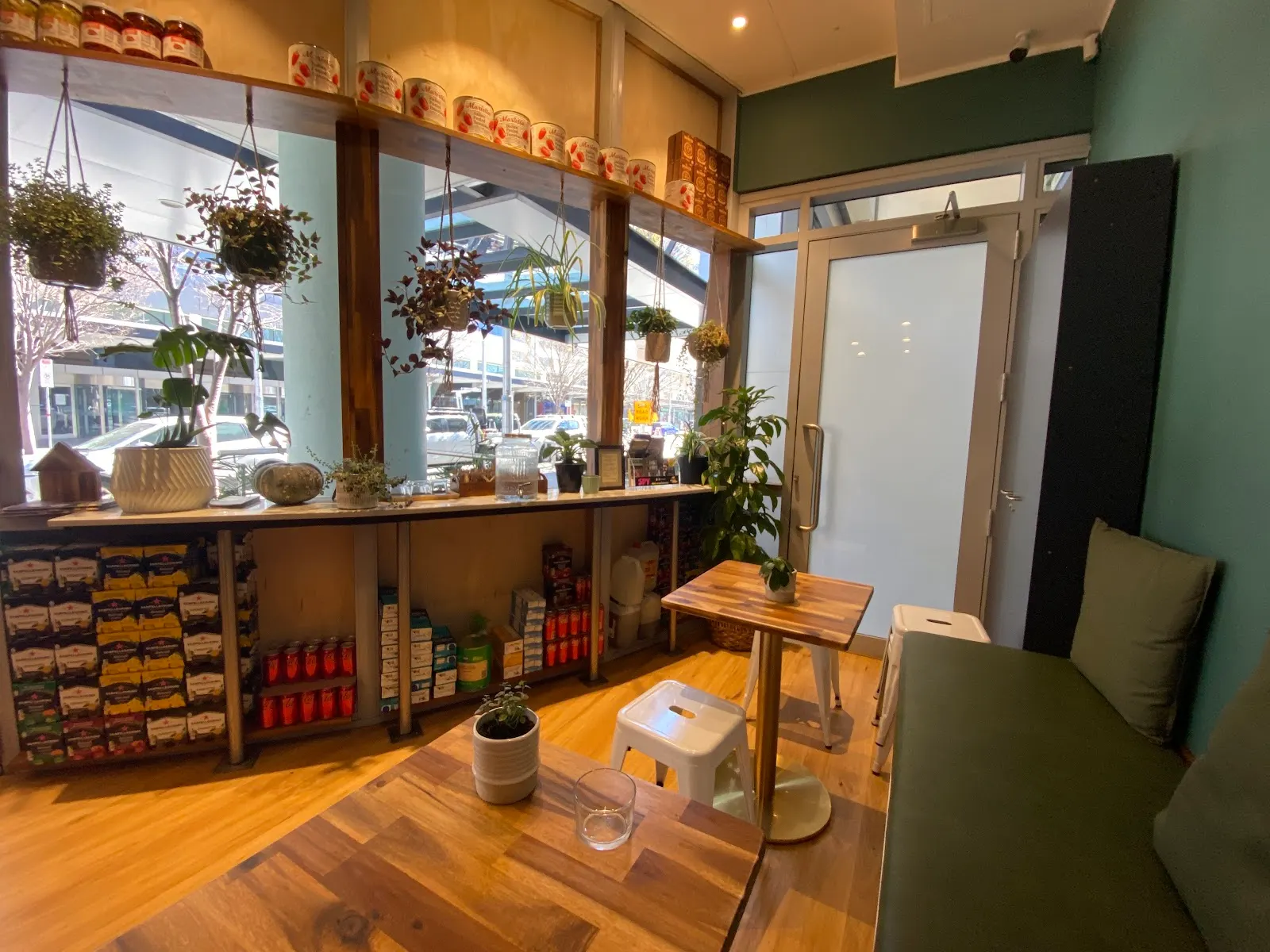 CAFE BISTROT CBD