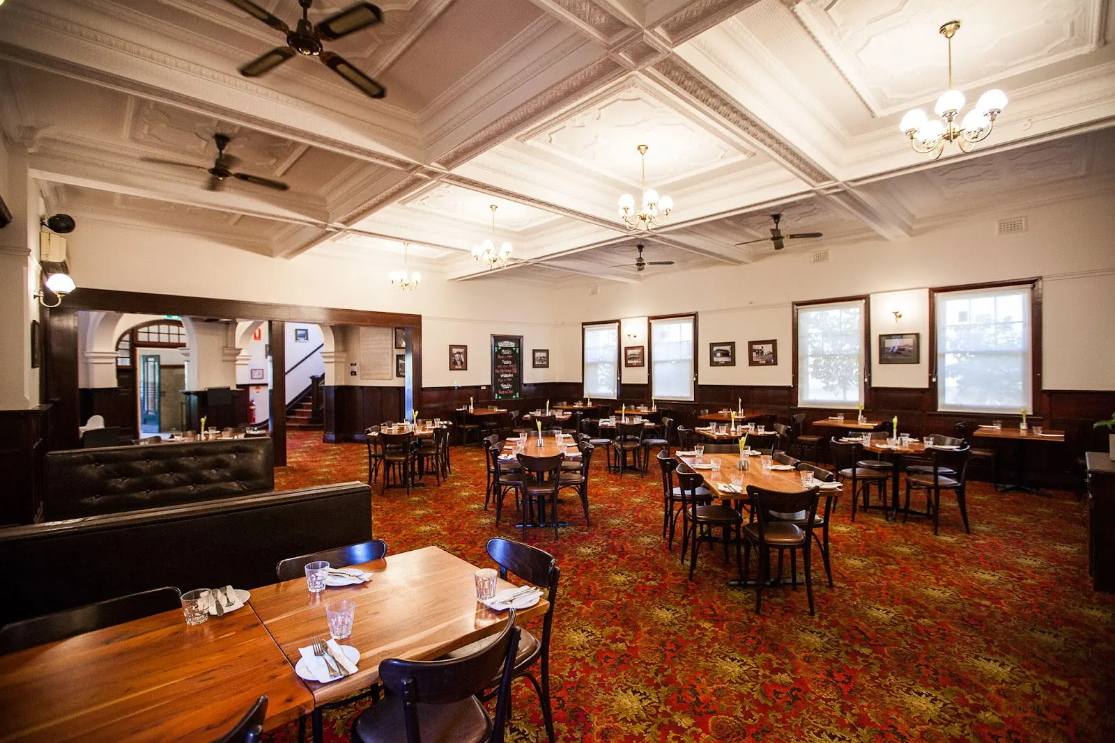 Kalamunda Hotel