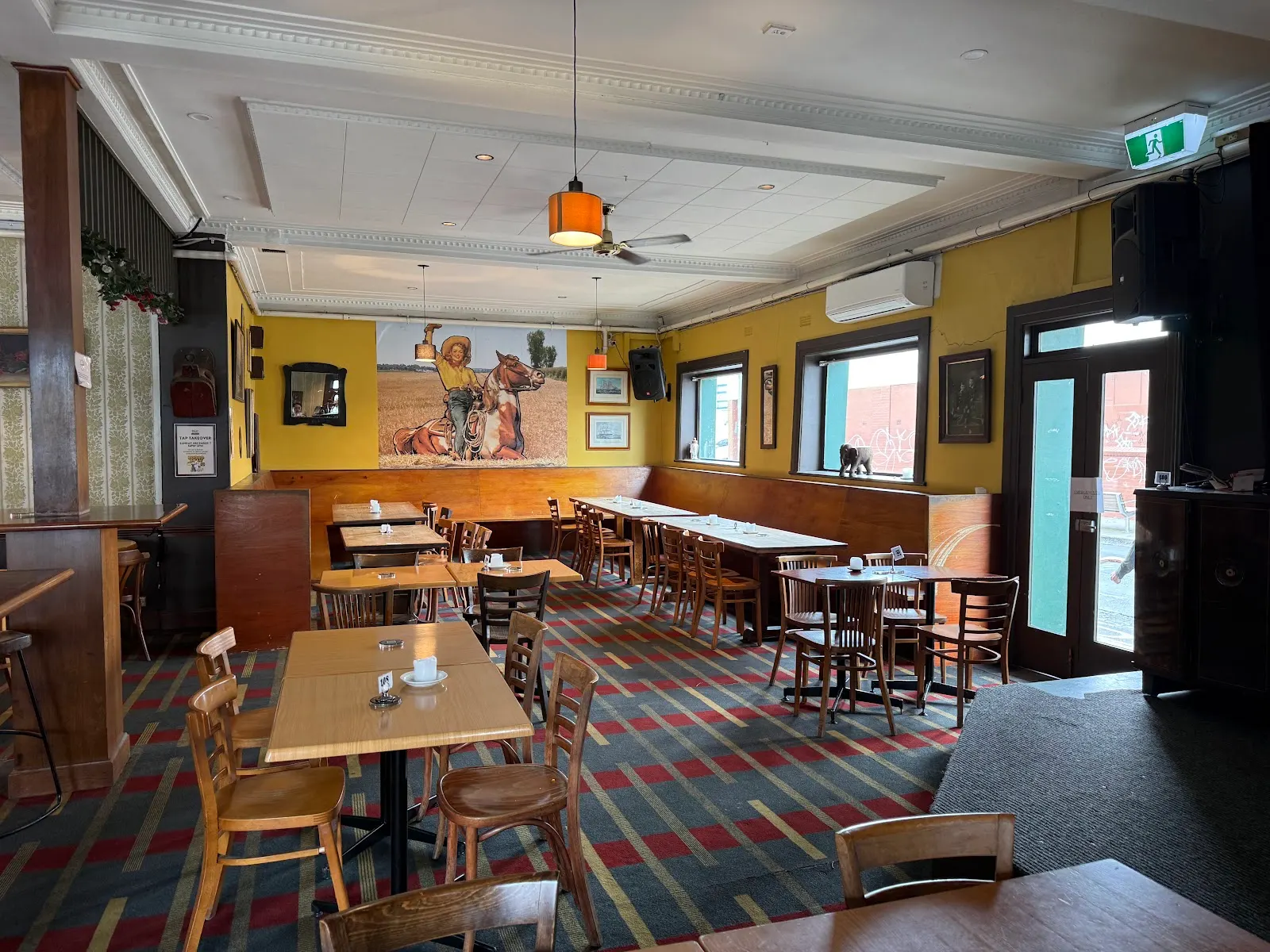 Edinburgh Castle Hotel
