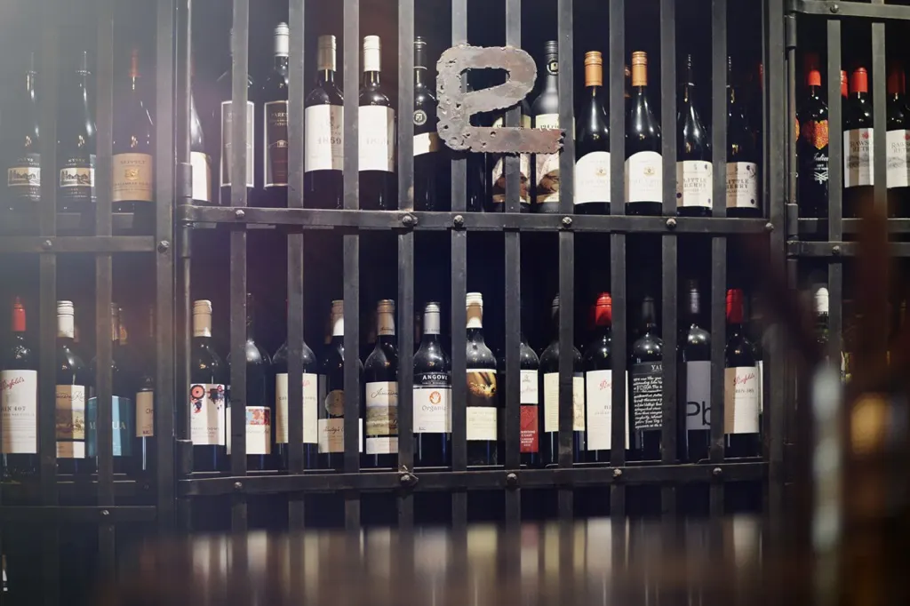 Element Bar