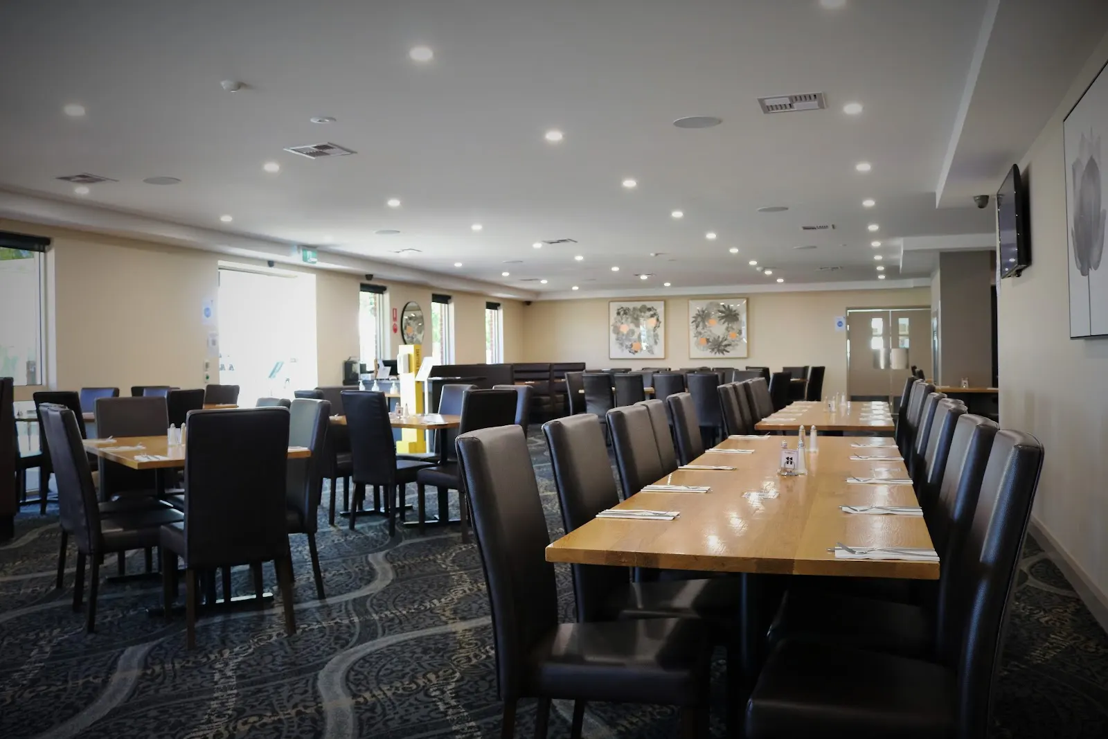 Royal Hotel