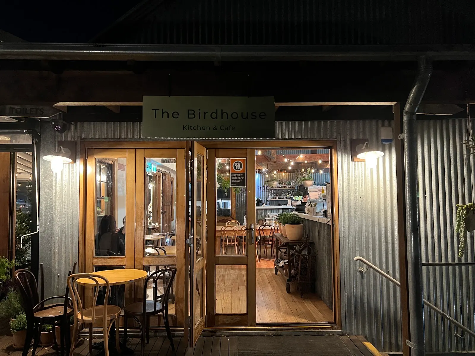 The Birdhouse (Birdies Woodfired Kitchen)