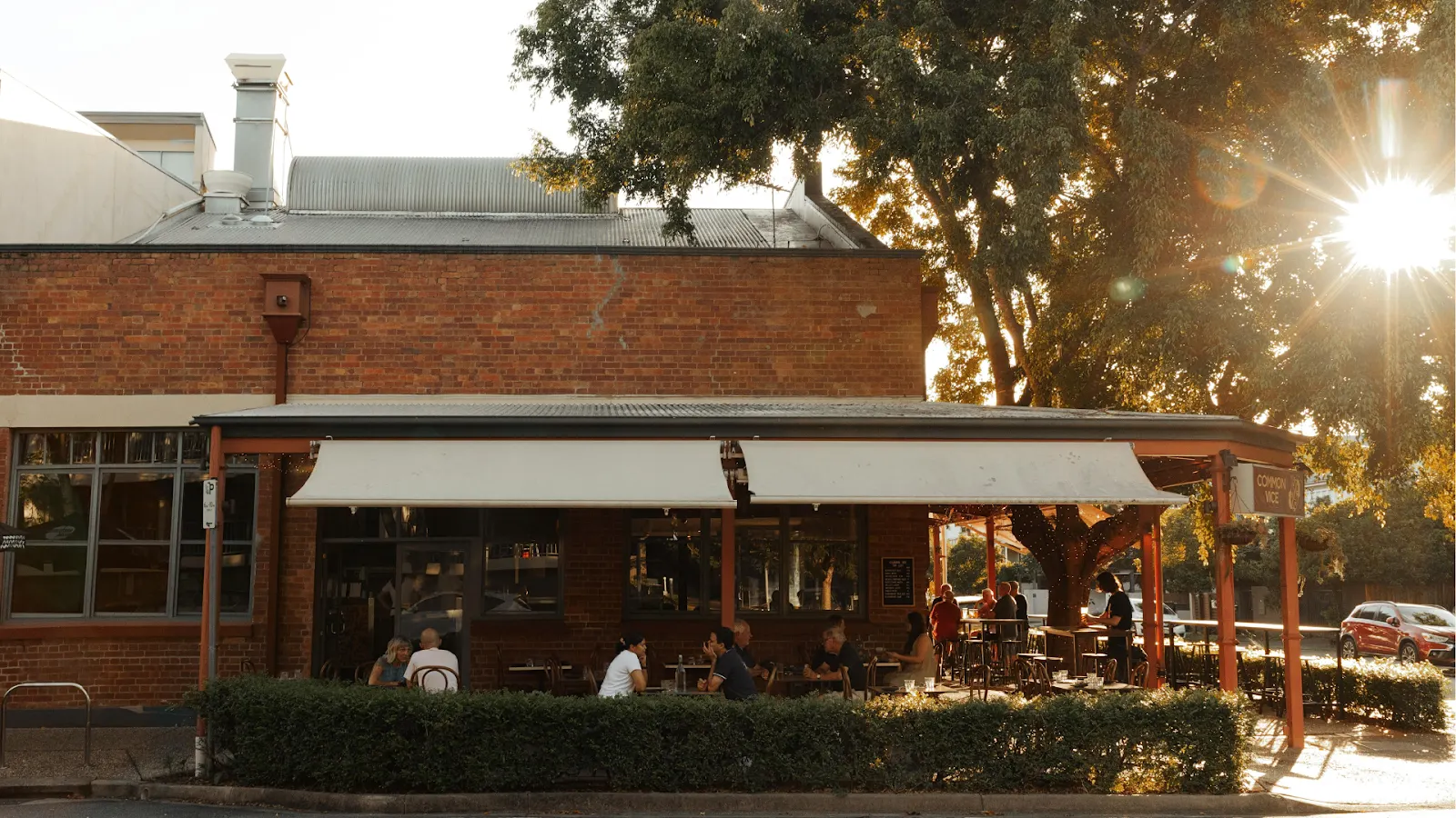 Common Vice Wine Bar