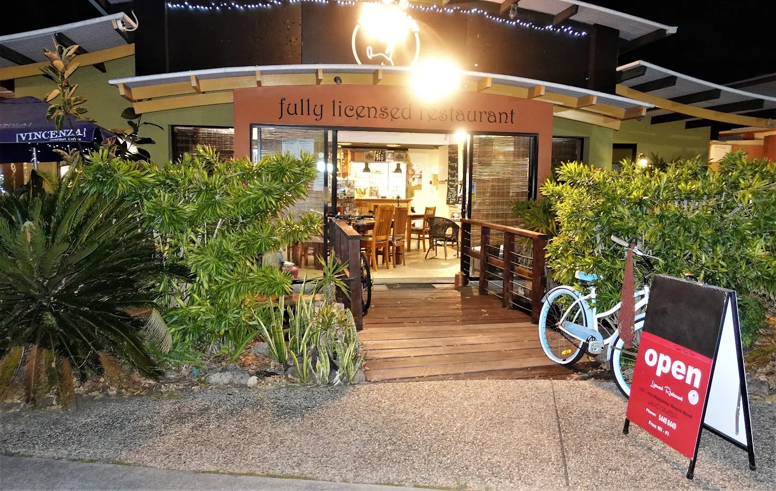 Happy Chappy Restaurant and Bar