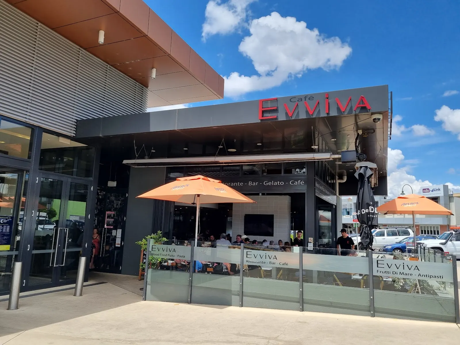 Cafe Evviva