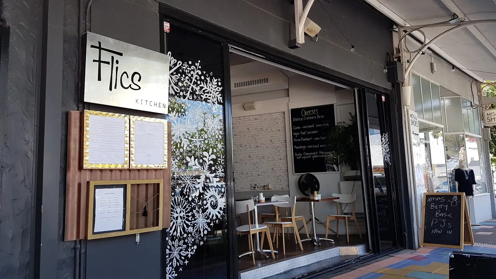 Flics Kitchen