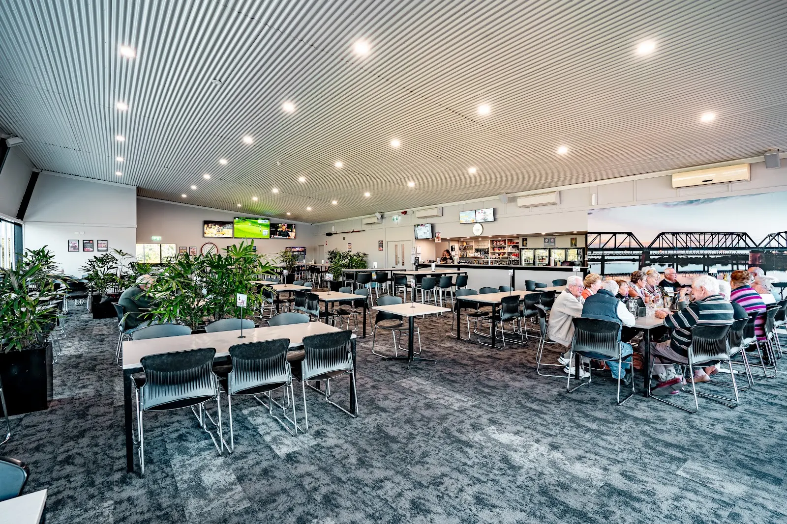 Murray Bridge Community Club