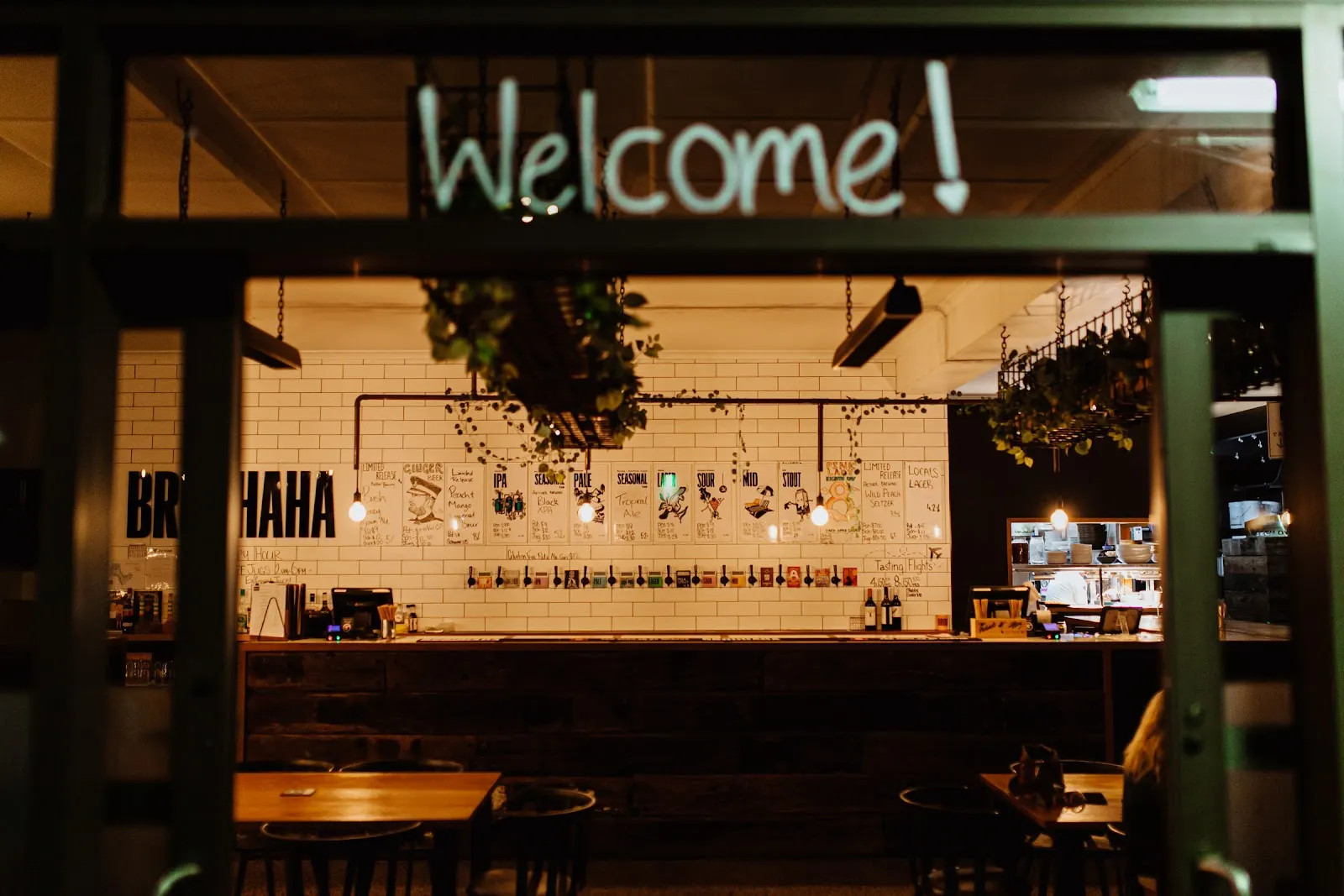 Brouhaha Maleny – Kitchen & Taproom