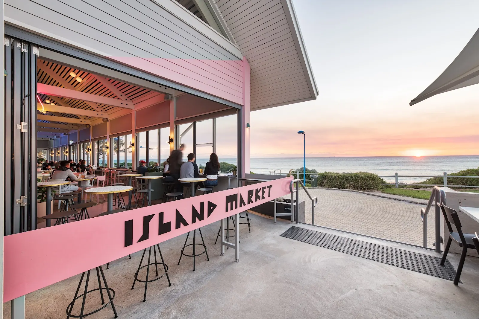 Island Market Trigg