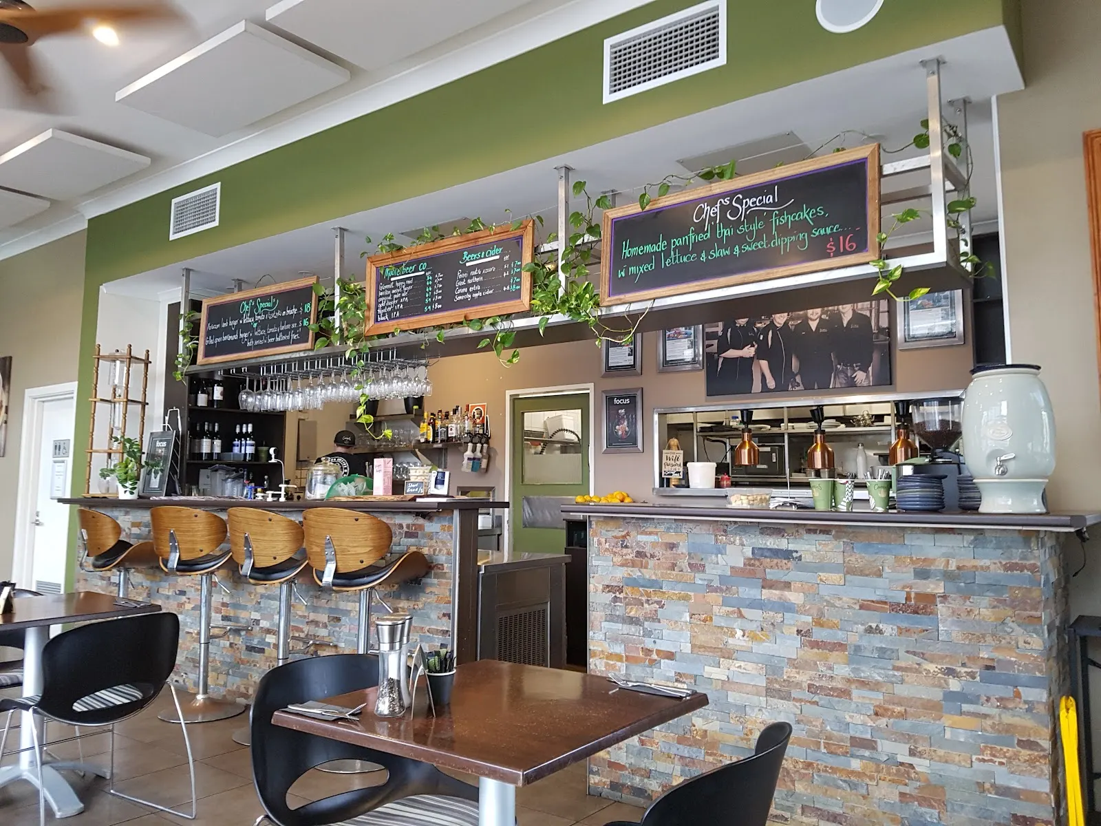 The Corner Restaurant