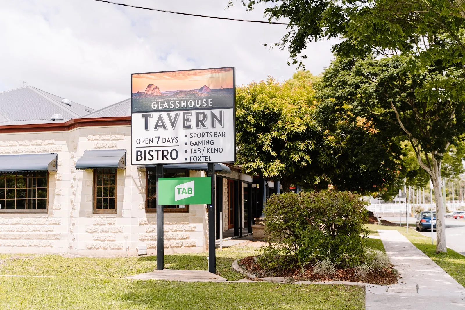 Glasshouse Tavern