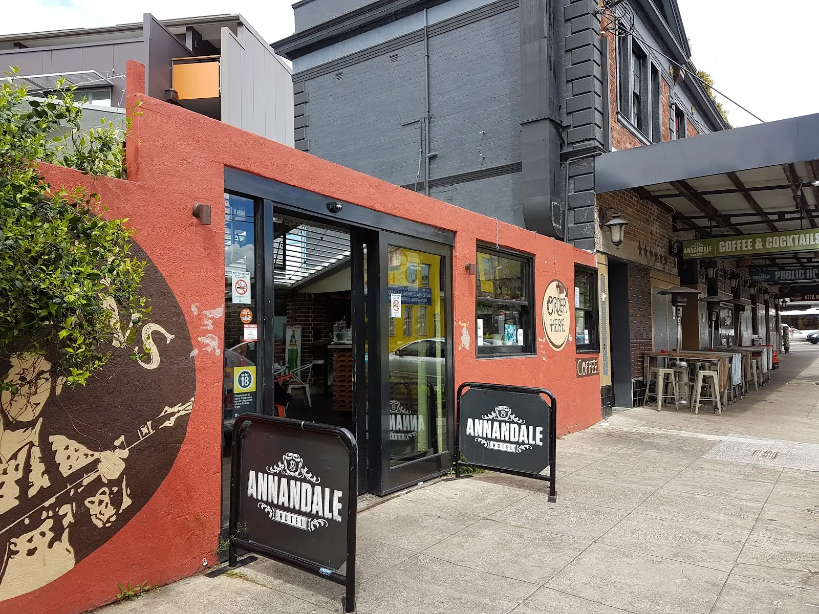 The Annandale Hotel