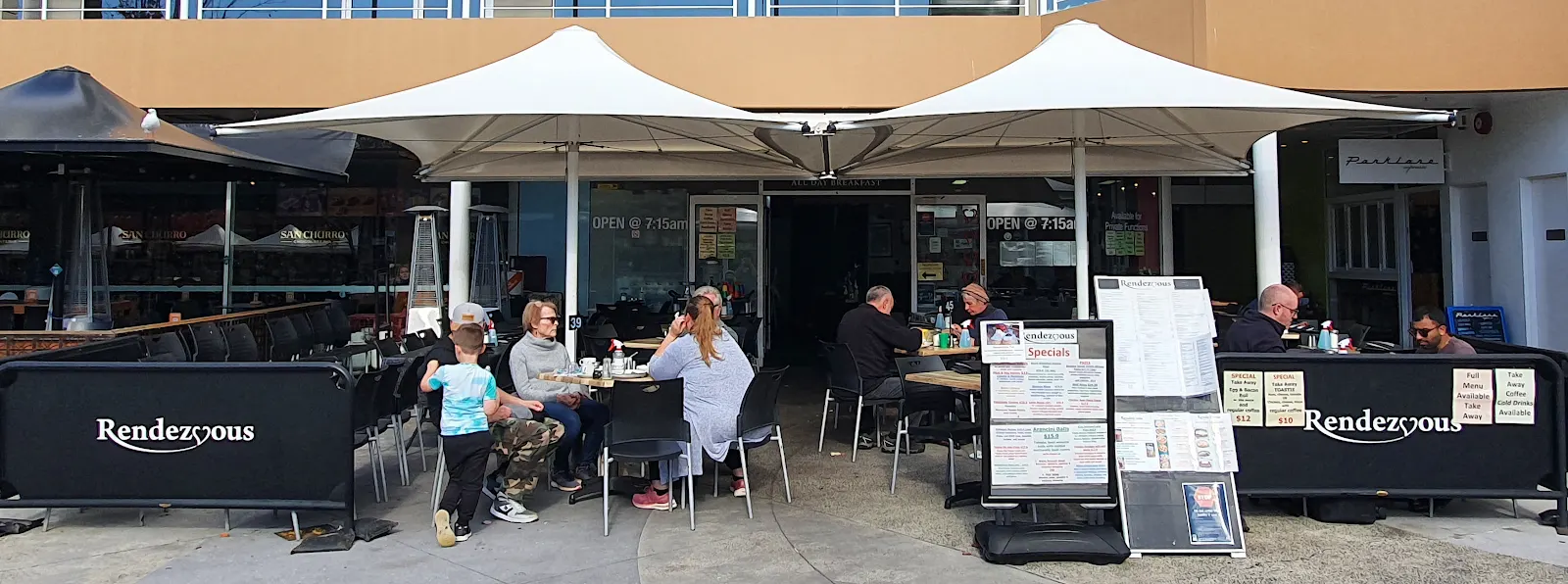 Rendezvous Hobart Cafe