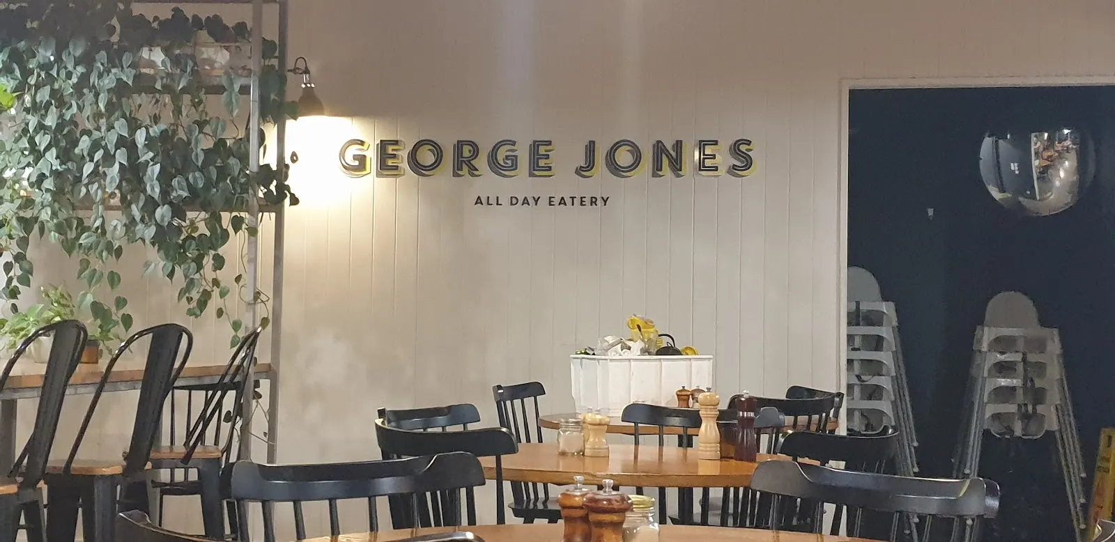 George Jones Eatery