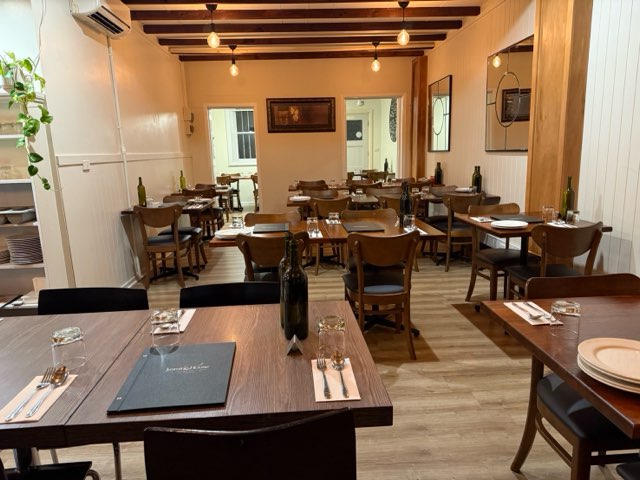 Jasmine house Cafe and Thai restaurant