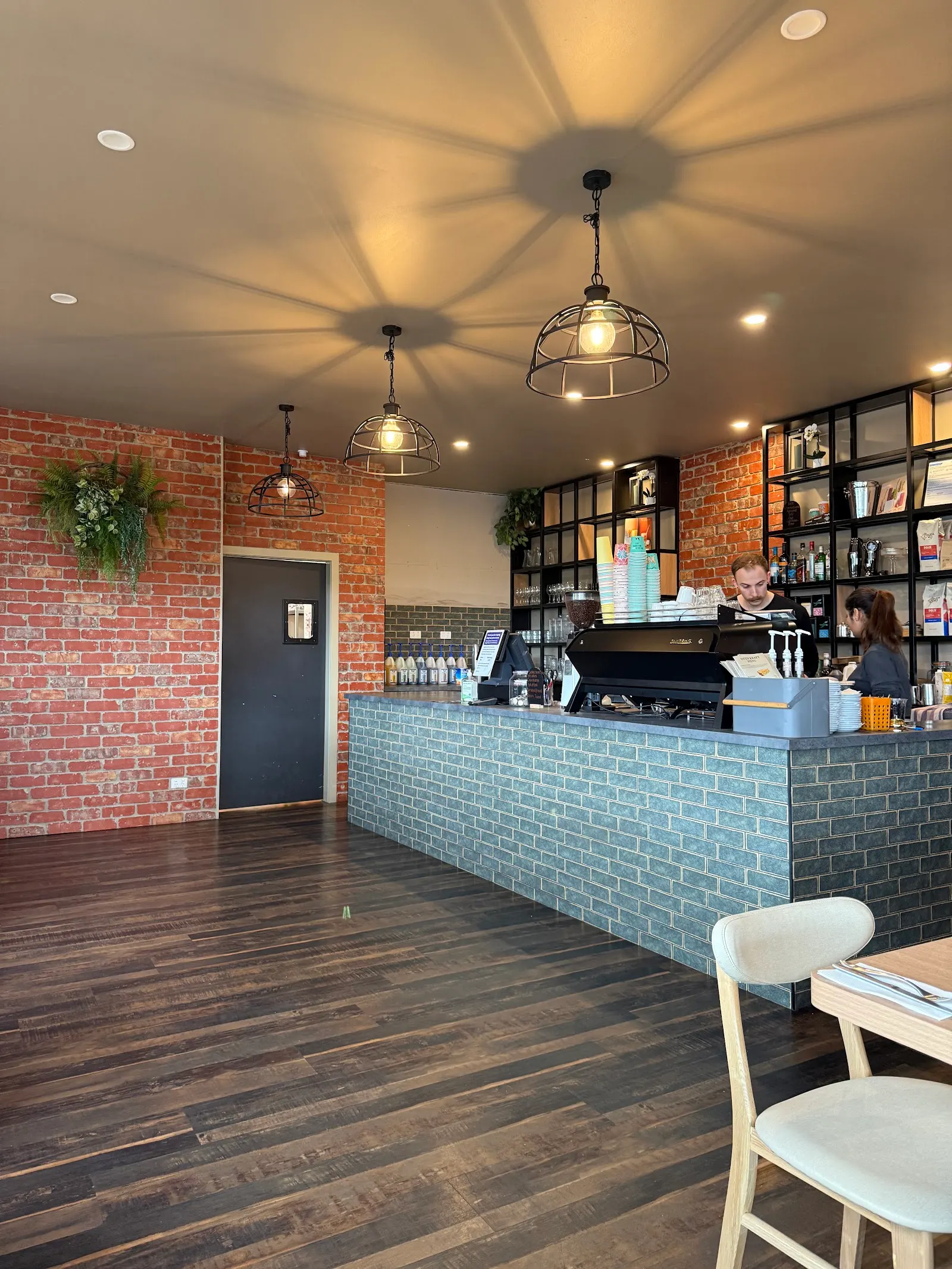 Oven Kraft Cafe/ Restaurant