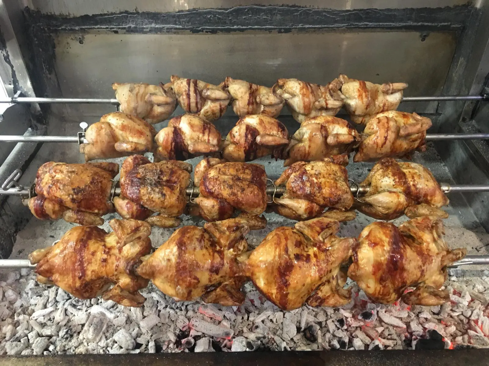 Rintoull St Pizza & Charcoal Chicken