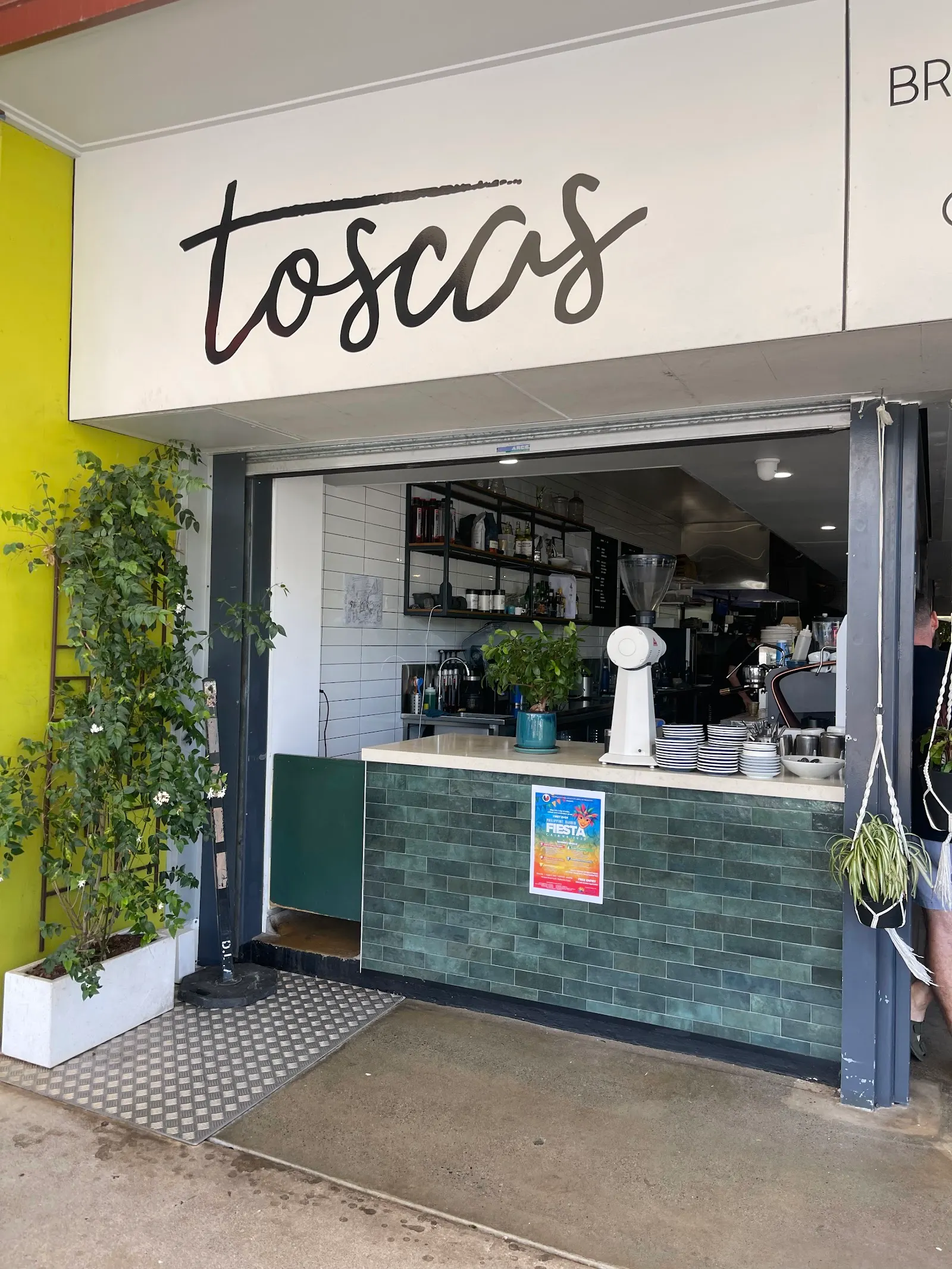Tosca’s Pizzeria & Bar