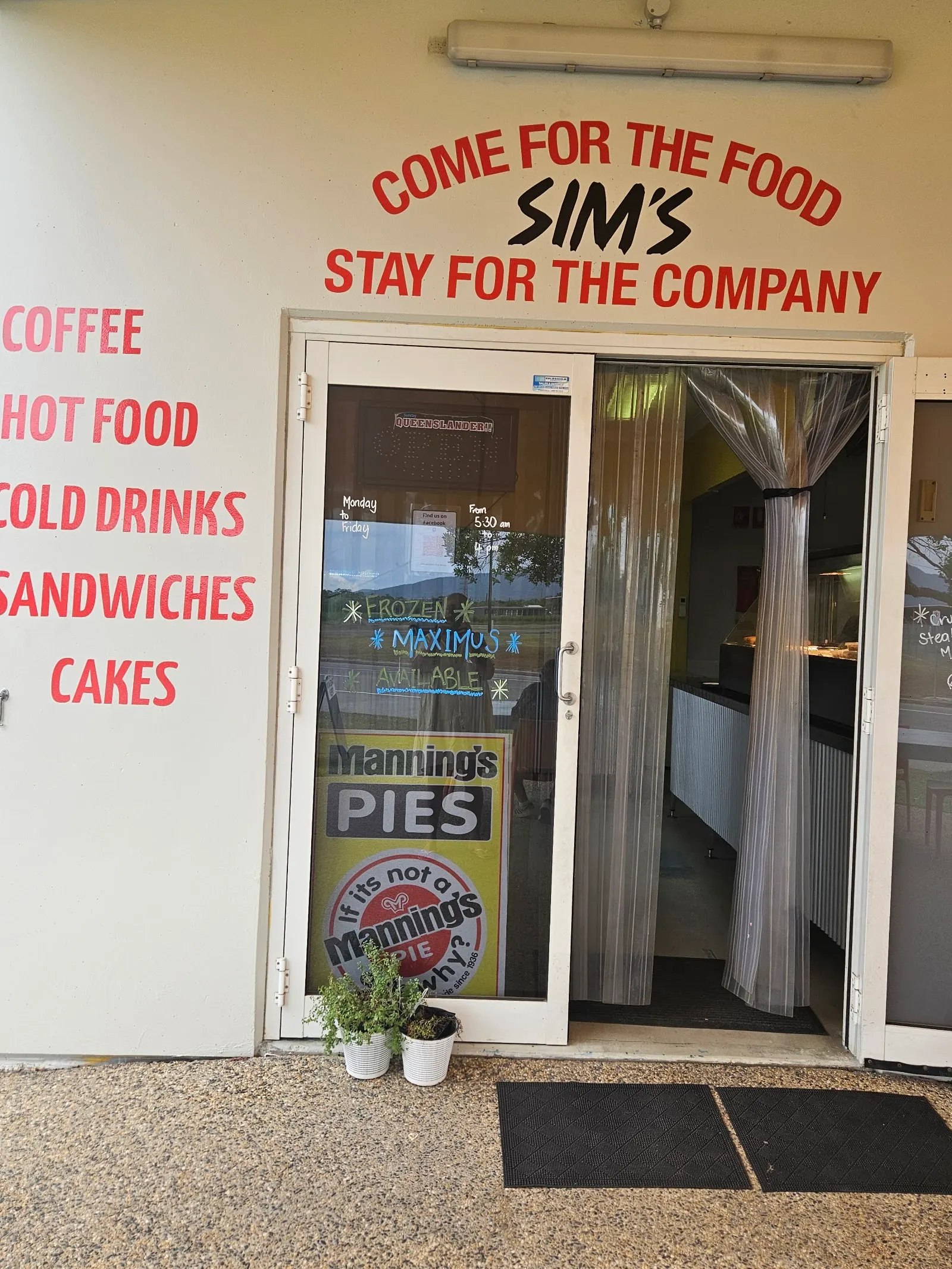 Sim’s Takeaway and Cafe