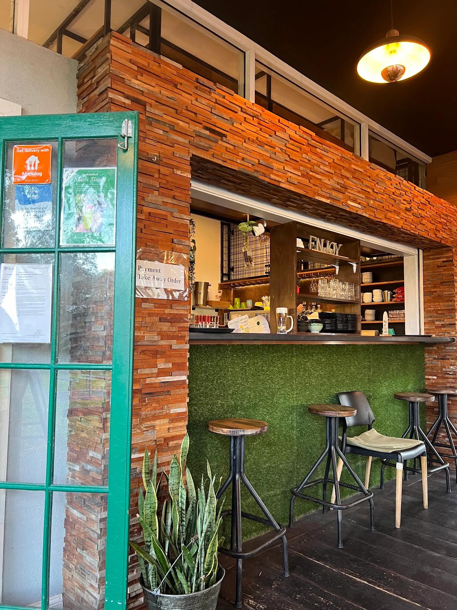 Izakaya Midori