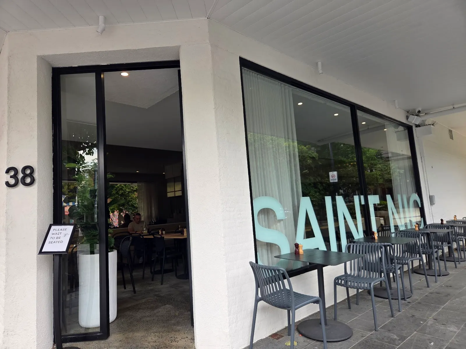 SAINT NIC