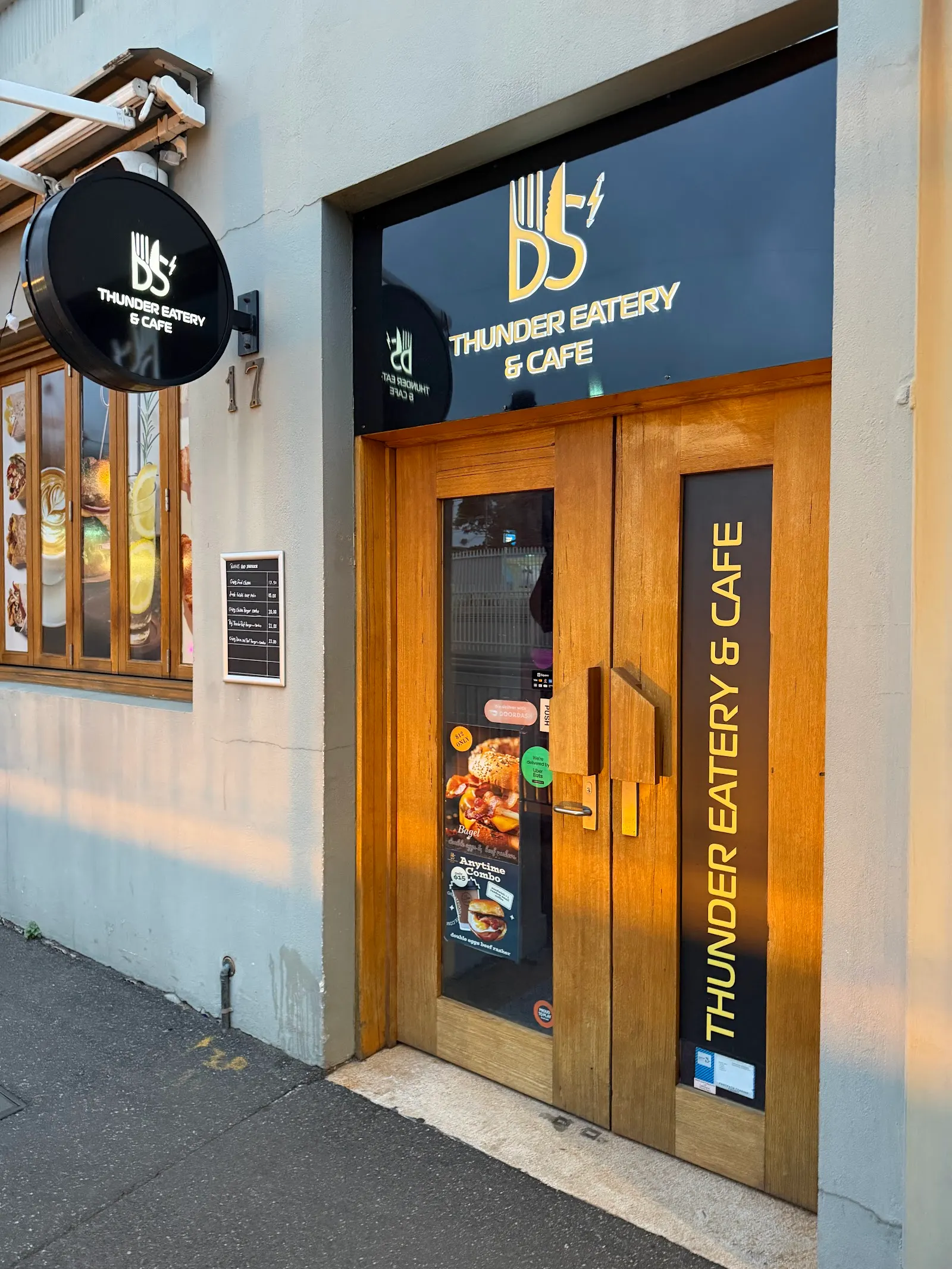 Thunder Eatery & Cafe