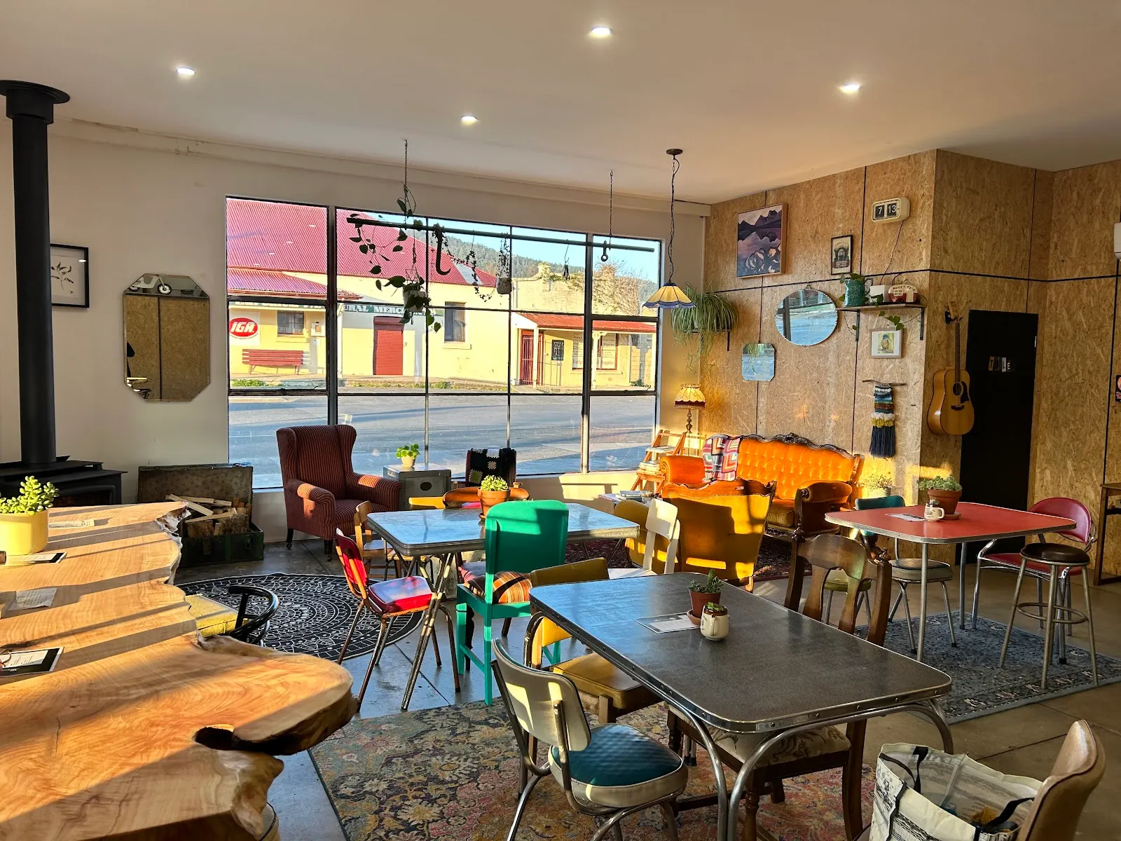 Lock Shop Cafe