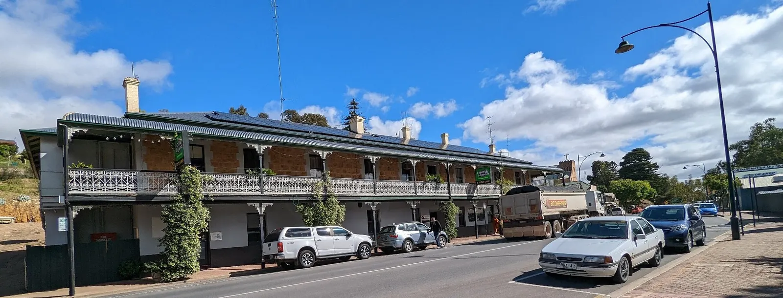 Mannum Hotel