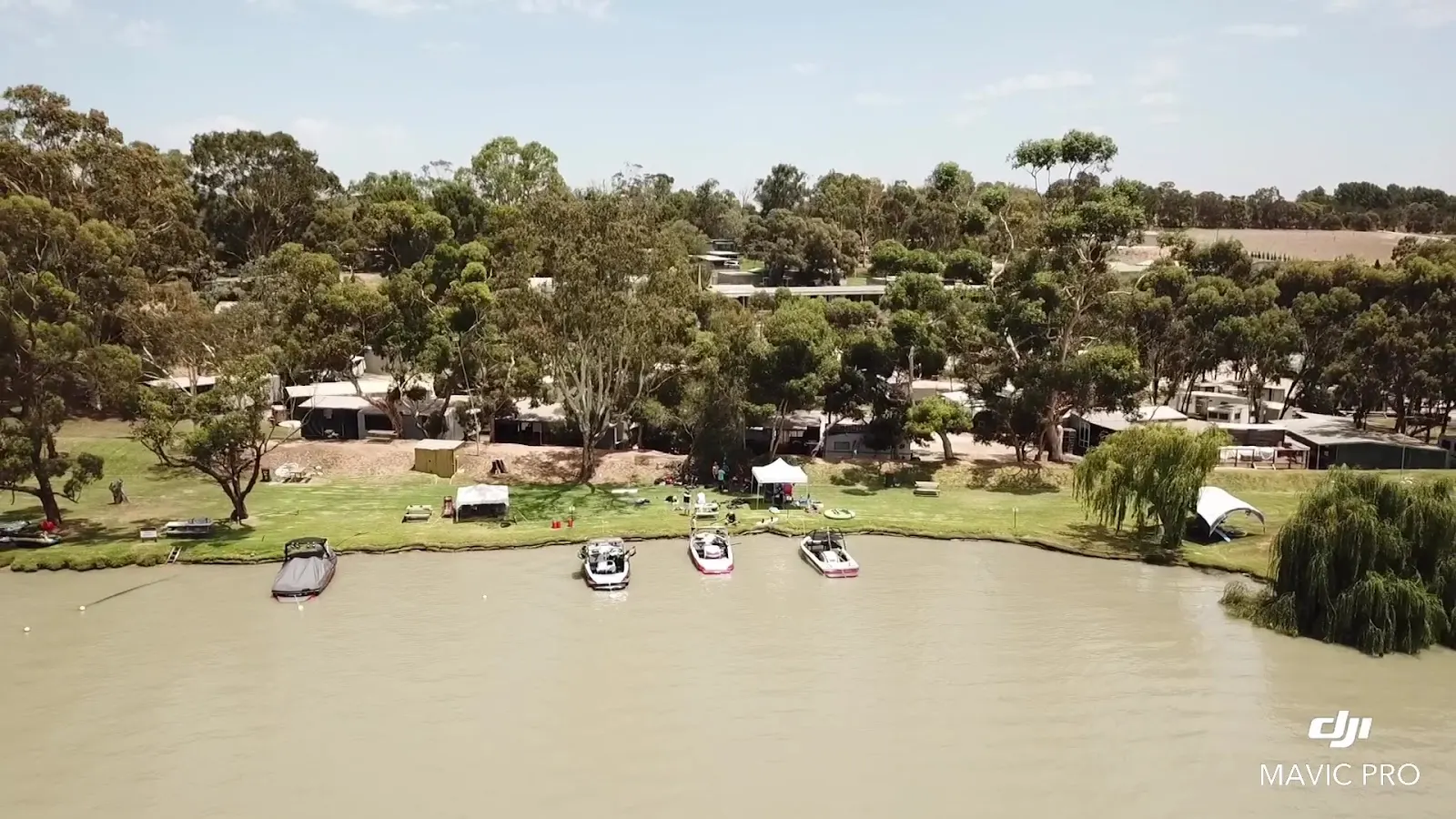 White Sands Riverfront Caravan Park