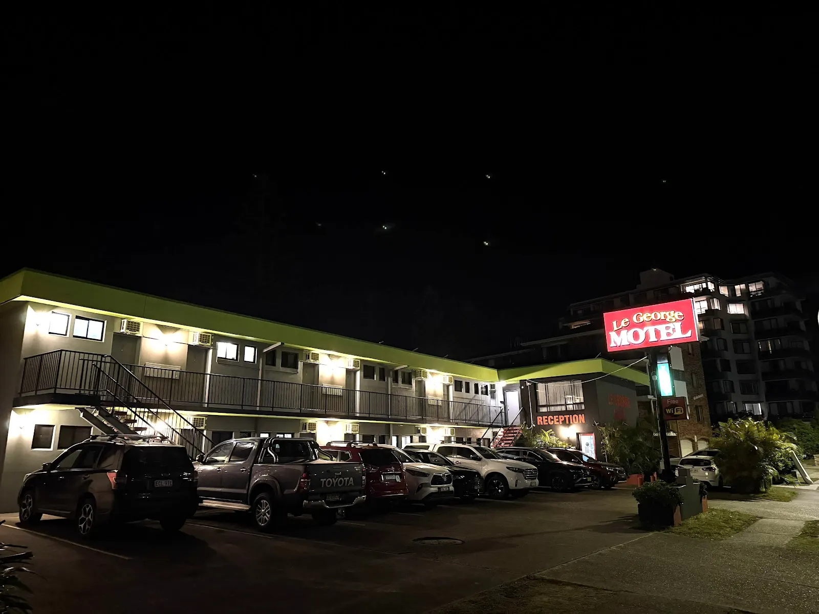 Le George Motel