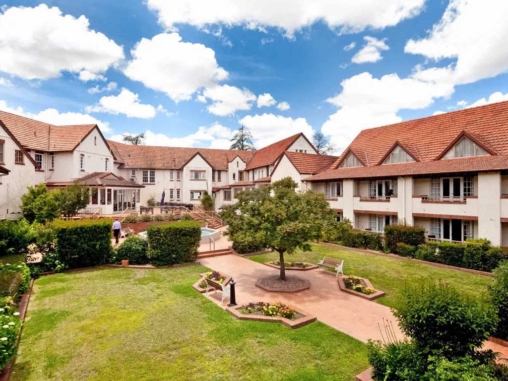Mercure Canberra