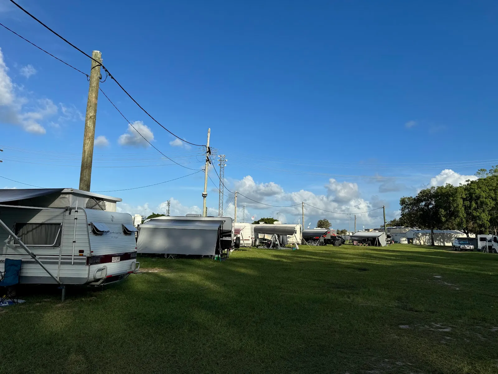 Redcliffe Showgrounds Caravan Park/camp