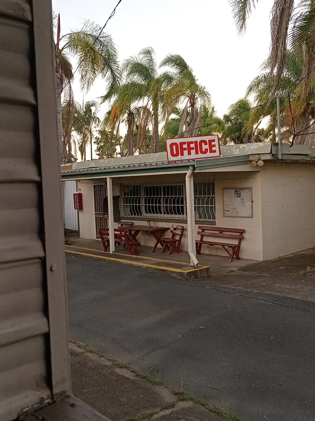 Oxley pines caravan park