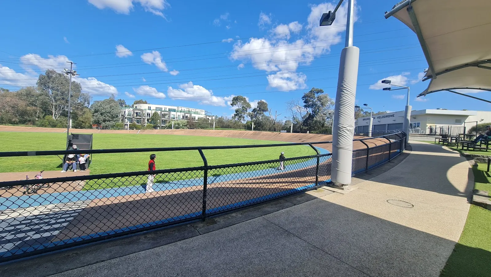 Abrahams Reserve via Merri Creek Track