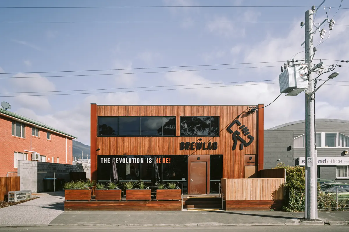 Brewlab Craft Beer Cafe
