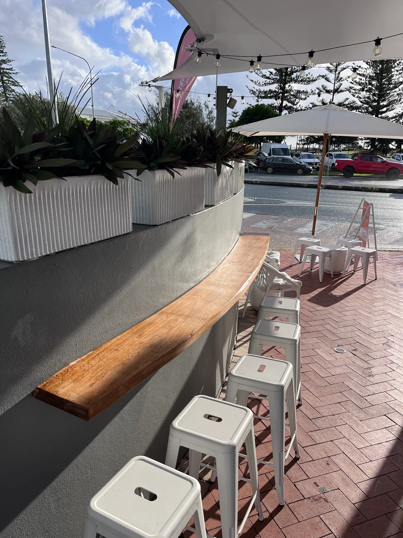 Two Palms Coffee