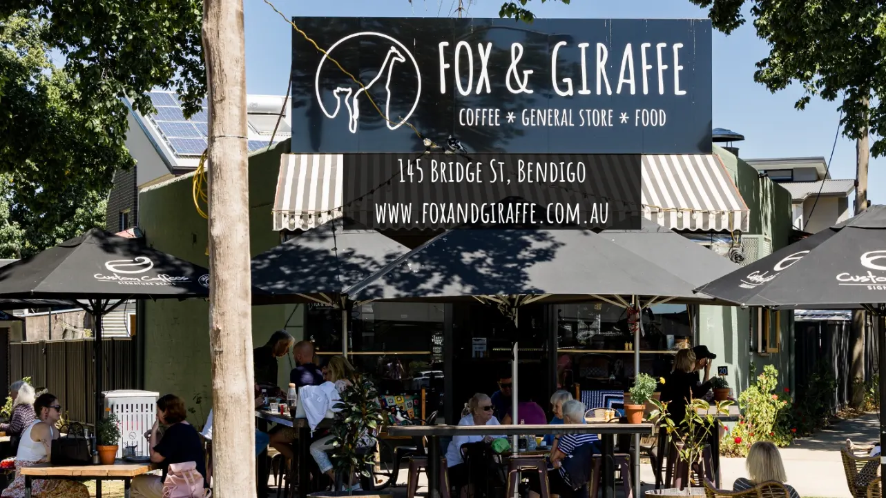 Fox & Giraffe