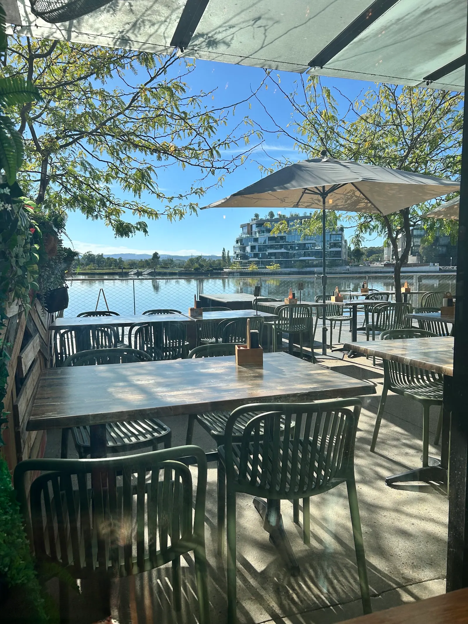 Local Press Cafe
