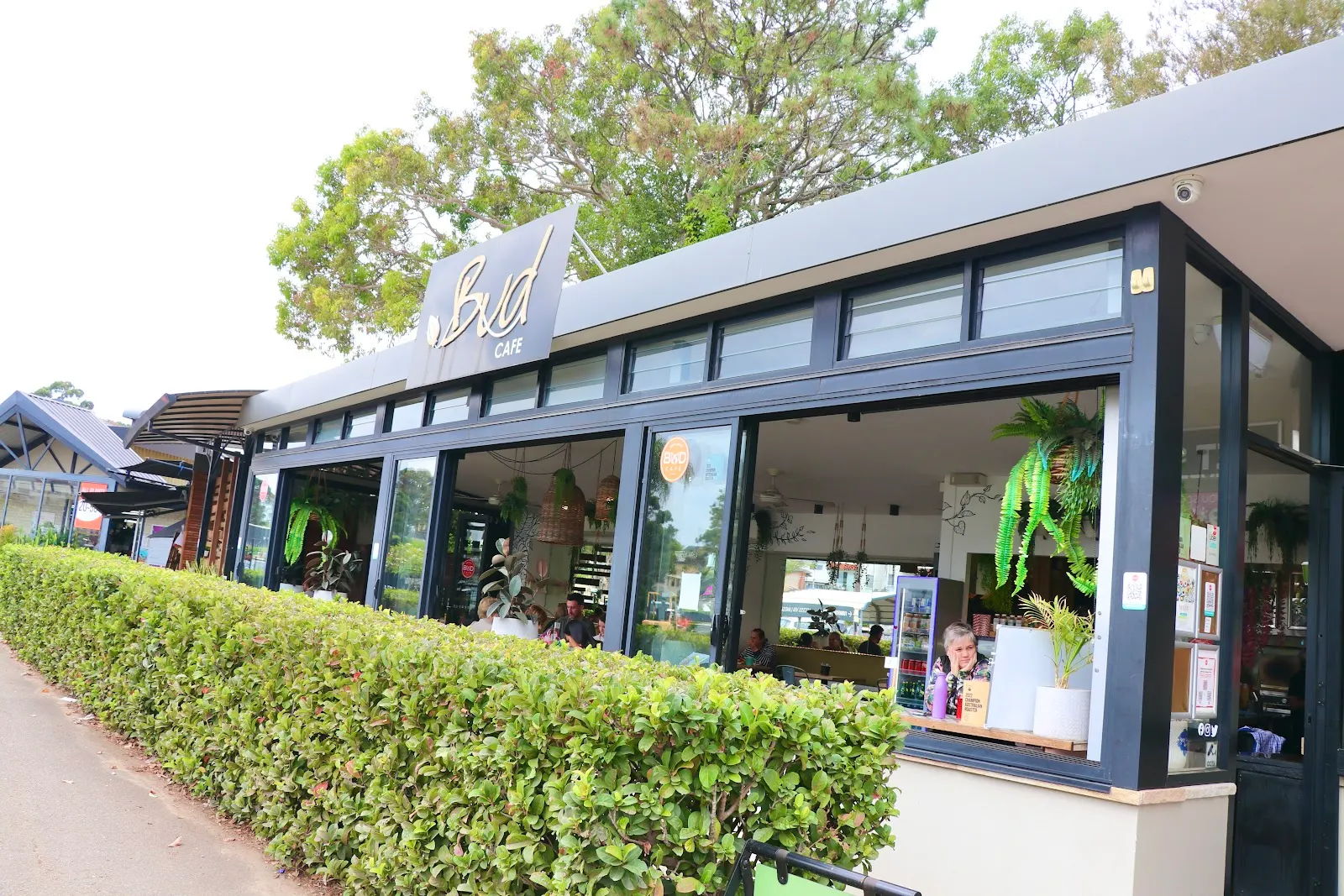 The Bud Cafe