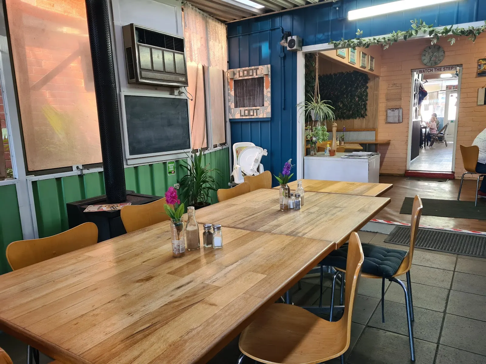 Loot Cottage Garden Cafe