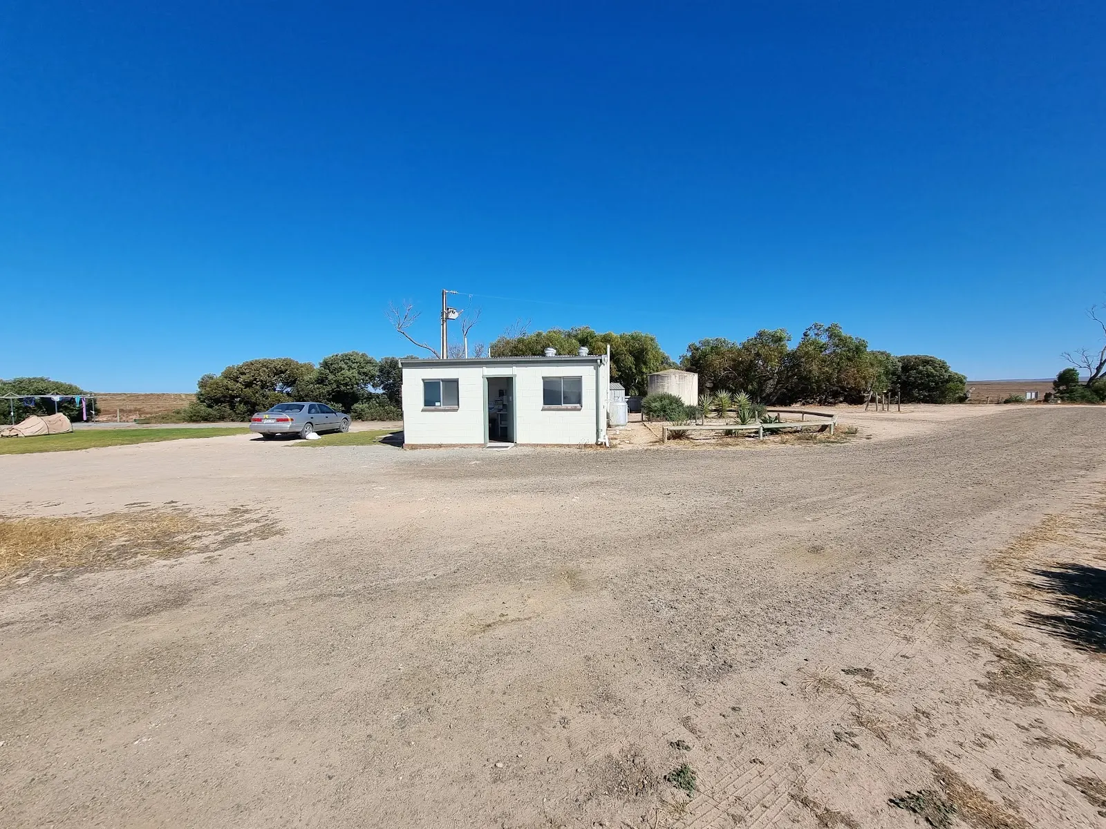 Redcliff Campsite
