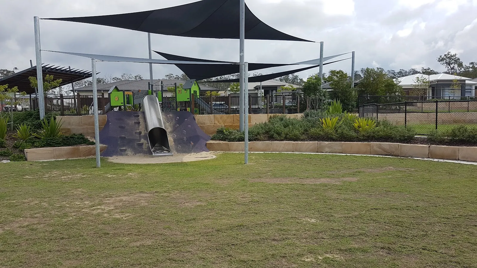 Belyando Park Fenced Dog Park dog park