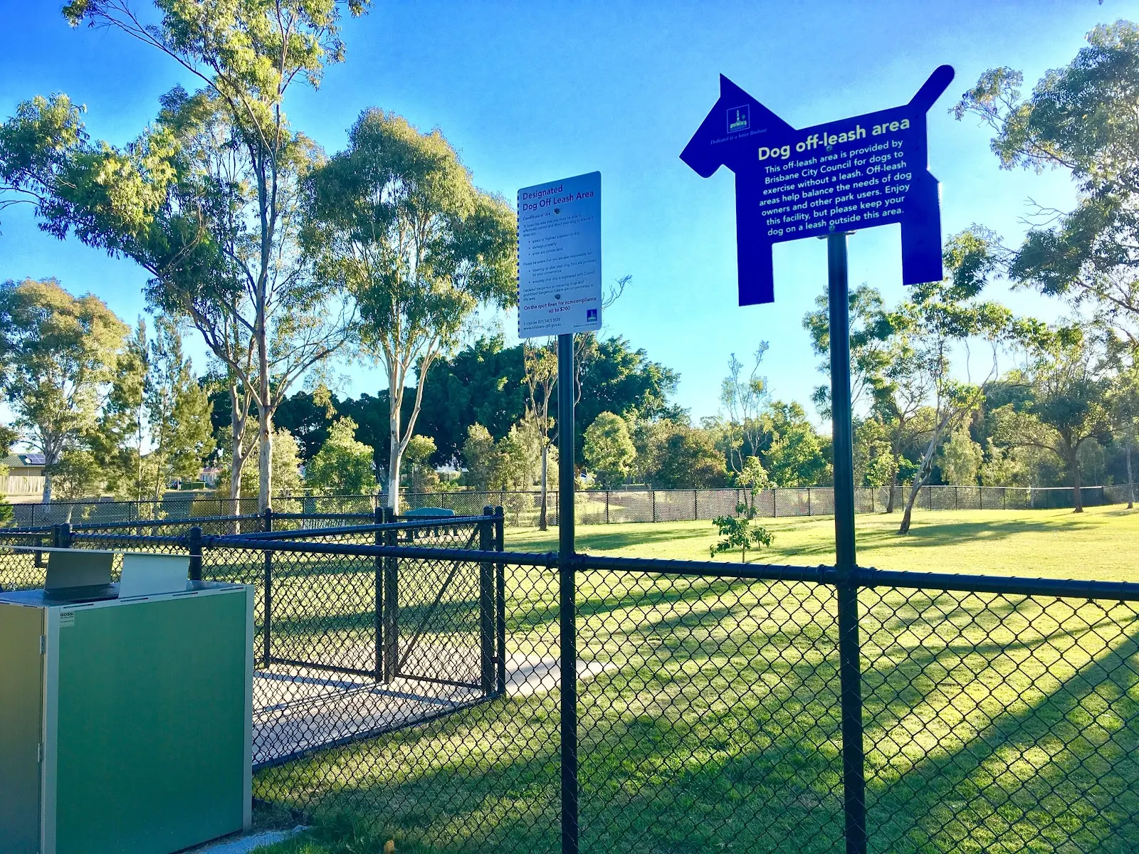 Robinson Park Fenced Dog Park dog park