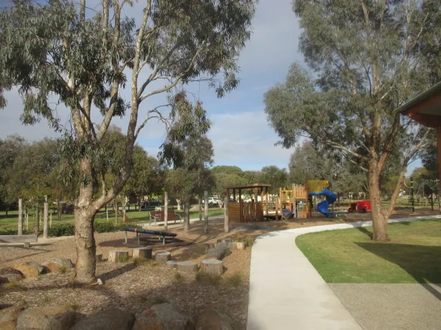 Scovell Reserve Dog Off Leash Area dog park