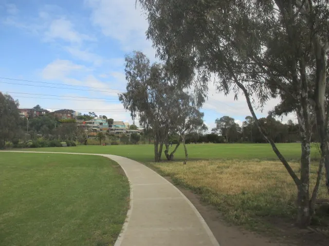 Fairbairn Park Dog Off Leash Area dog park