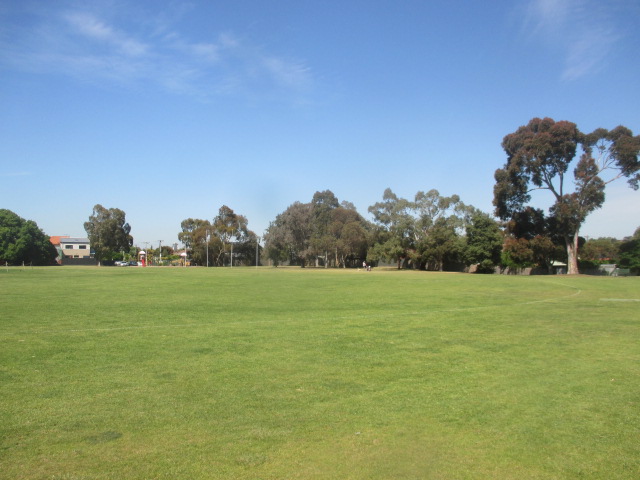 Morris Reserve Dog Off Leash Area dog park