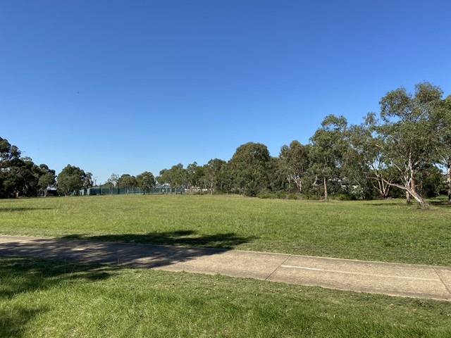 Moomba Park Dog Off Leash Area dog park