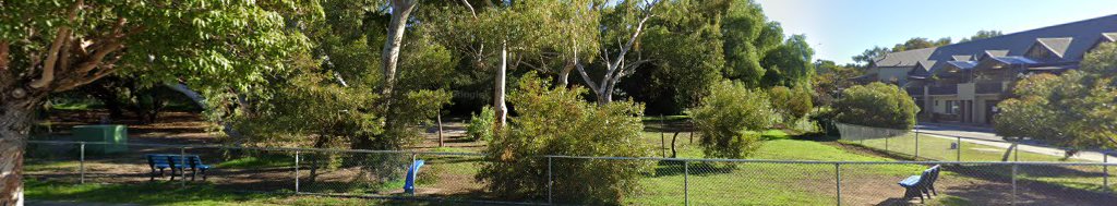 Silas Street Reserve Fenced Dog Park dog park