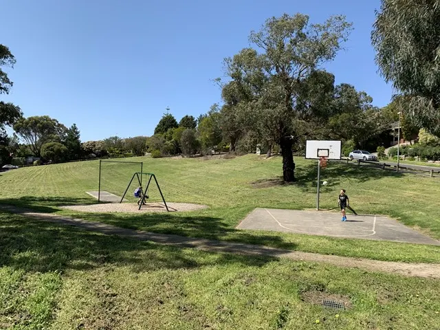 Fielding Reserve Dog Off Leash Area dog park